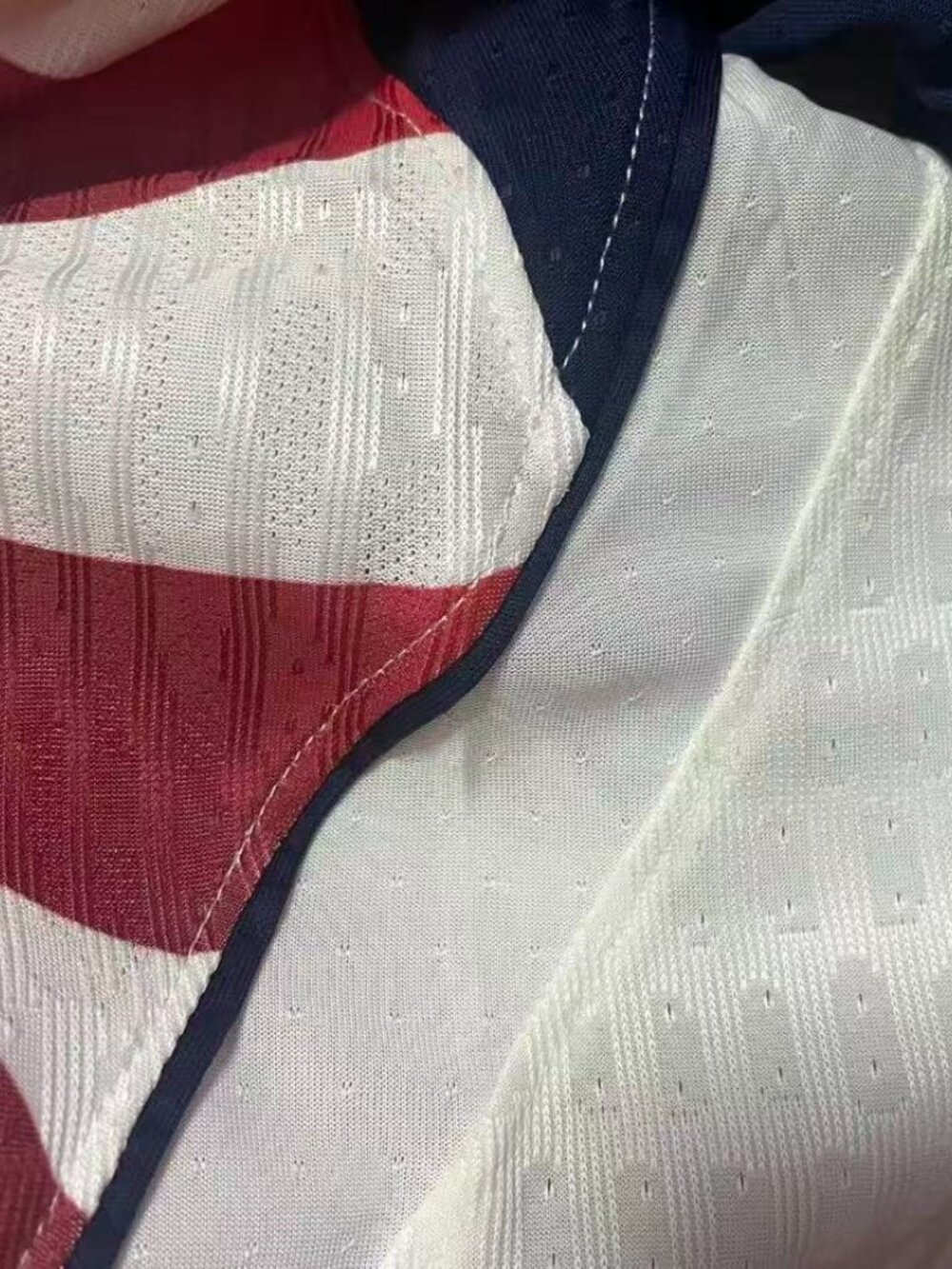 Nike USA Pulisic #10 Soccer Jersey Women’s Size S - Picture 6 of 7